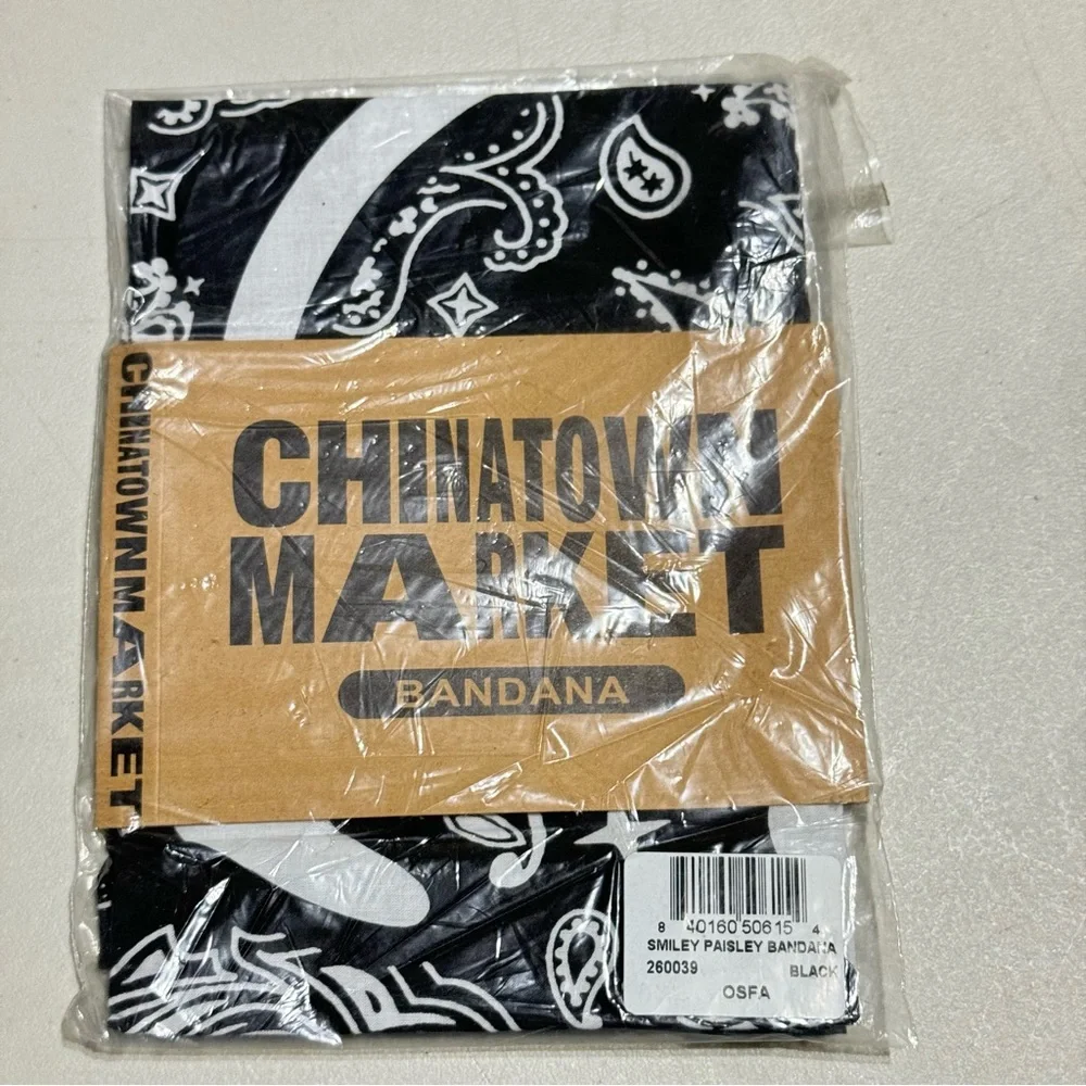 NWT Market x YG 4hunnid Paisley Smiley Bandana Black